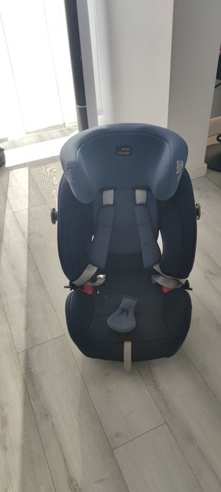 Fotelik samochodowy Römer Britax  1 2 3 Evolva