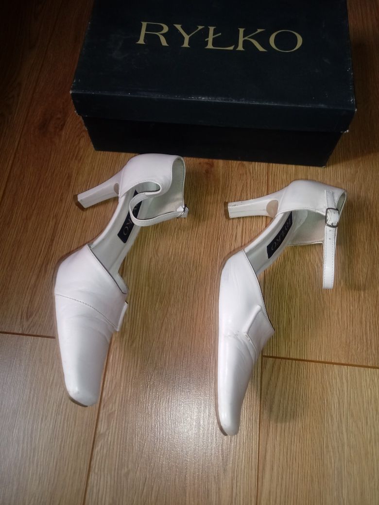 Buty Ryłko damskie Rozmiar 39 skórzane