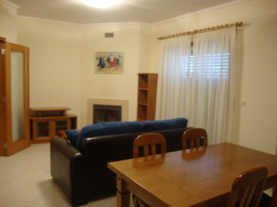 Arrenda-se apartamento em Oliveira de Azeméis