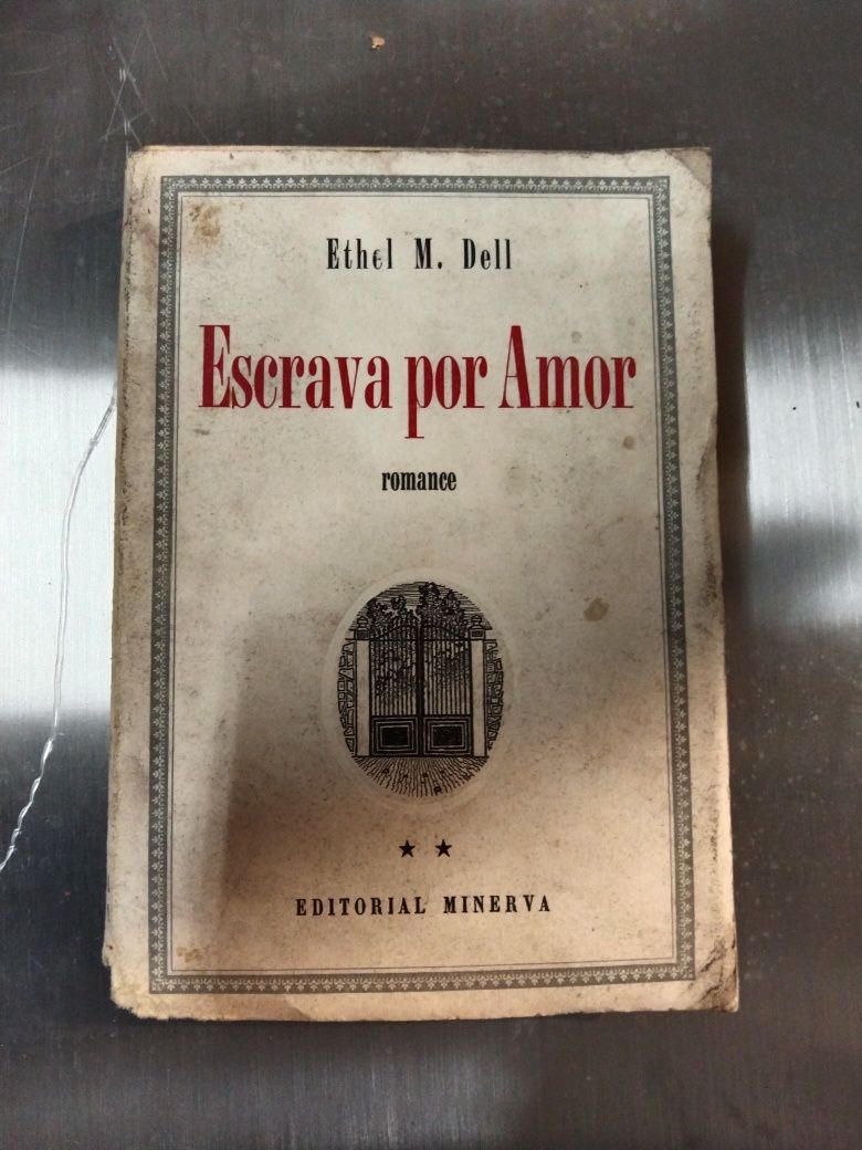 Livro (escrava por amor)