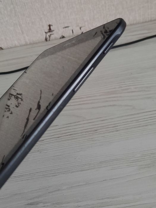 Планшет Samsung Galaxy Tab E