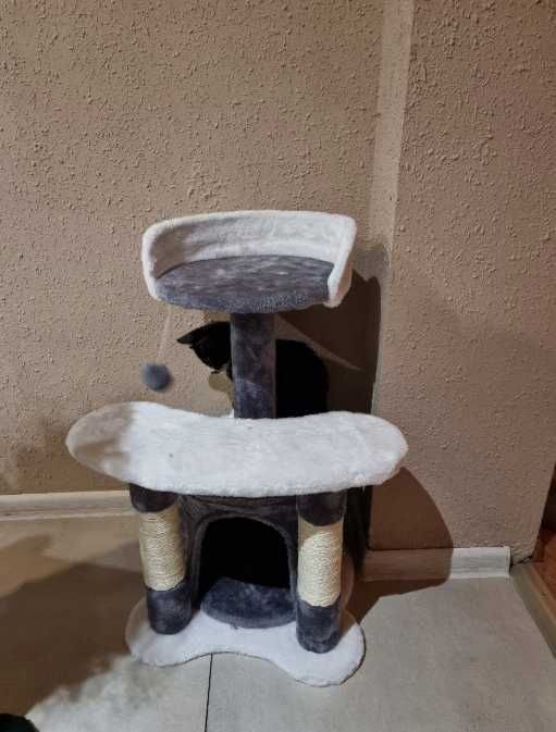 Kompaktowy drapak dla kota do drapania słupek 67 cm