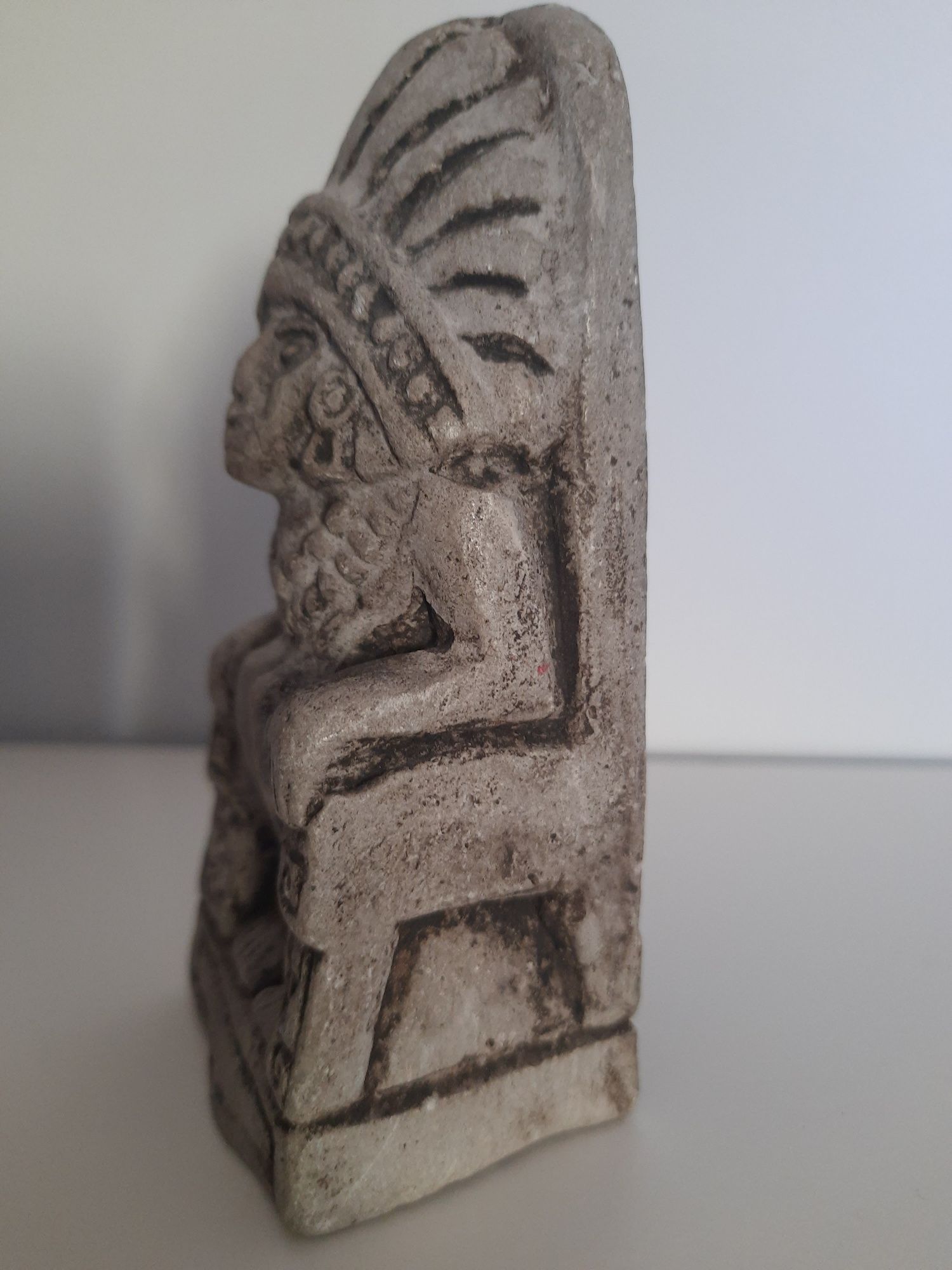 Figurka glinianą z Peru.