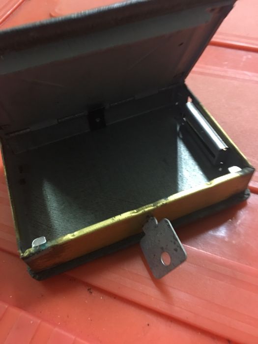 Mealheiro livro antigo Credito Predial Português