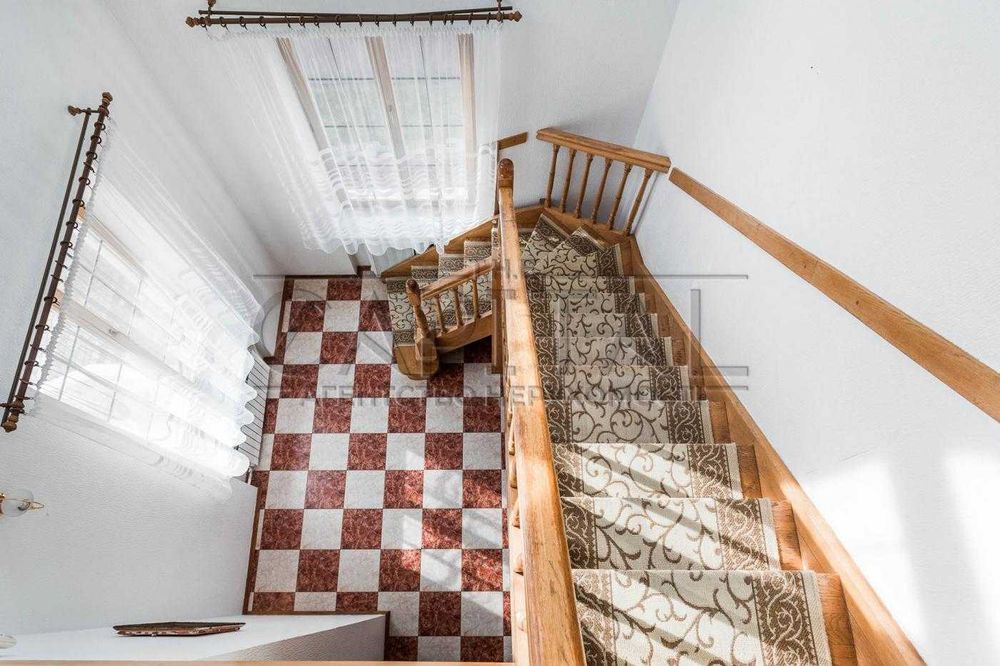 Оренда Будинок Звёздный переулок, Подол, Киев офис офіс