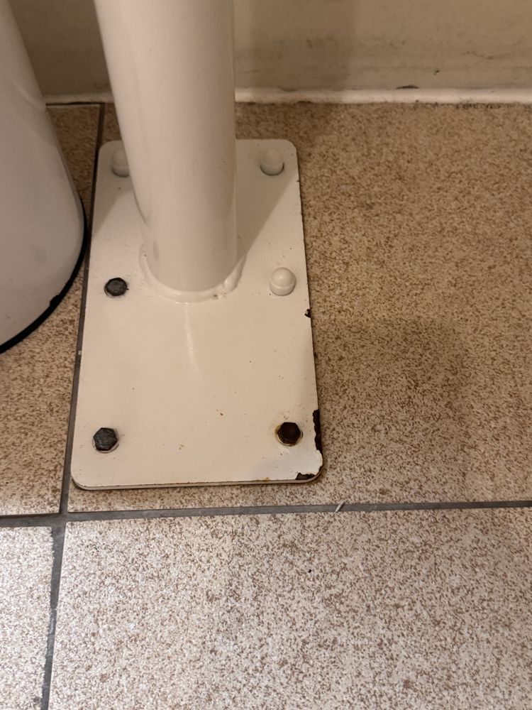 Uchwyt podlogowy dla niepełnosprawnych  3sztz