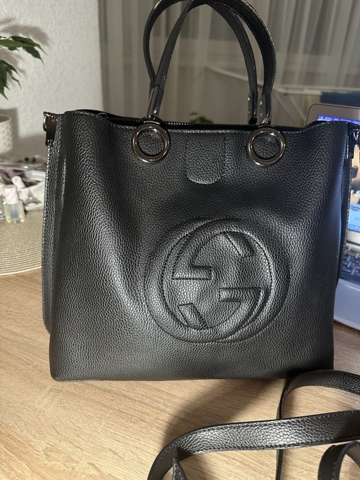 Класична  стильна  жіноча сумка