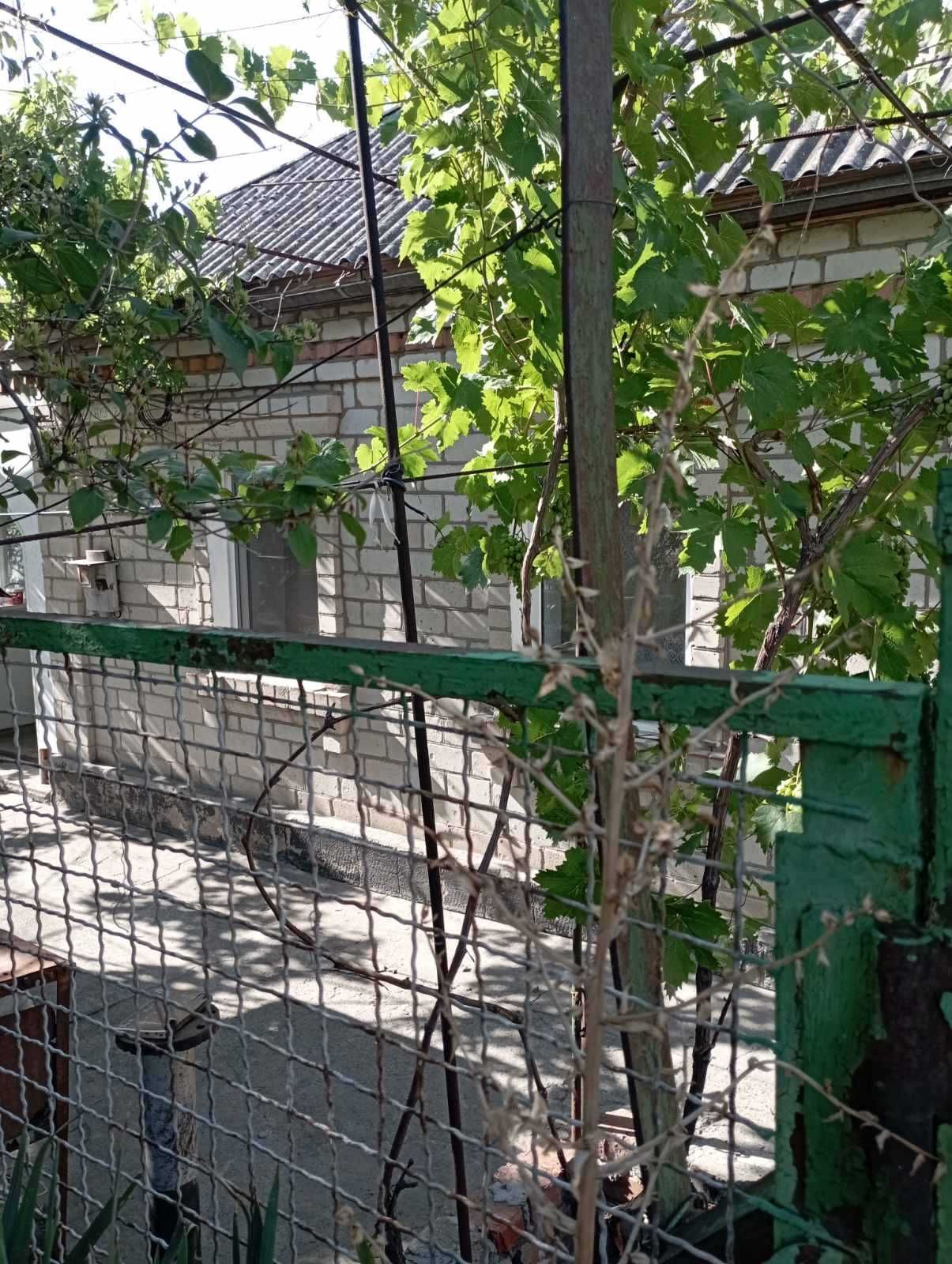 Продається газифікований силікатний  будинок по вул. Ціалковського.
