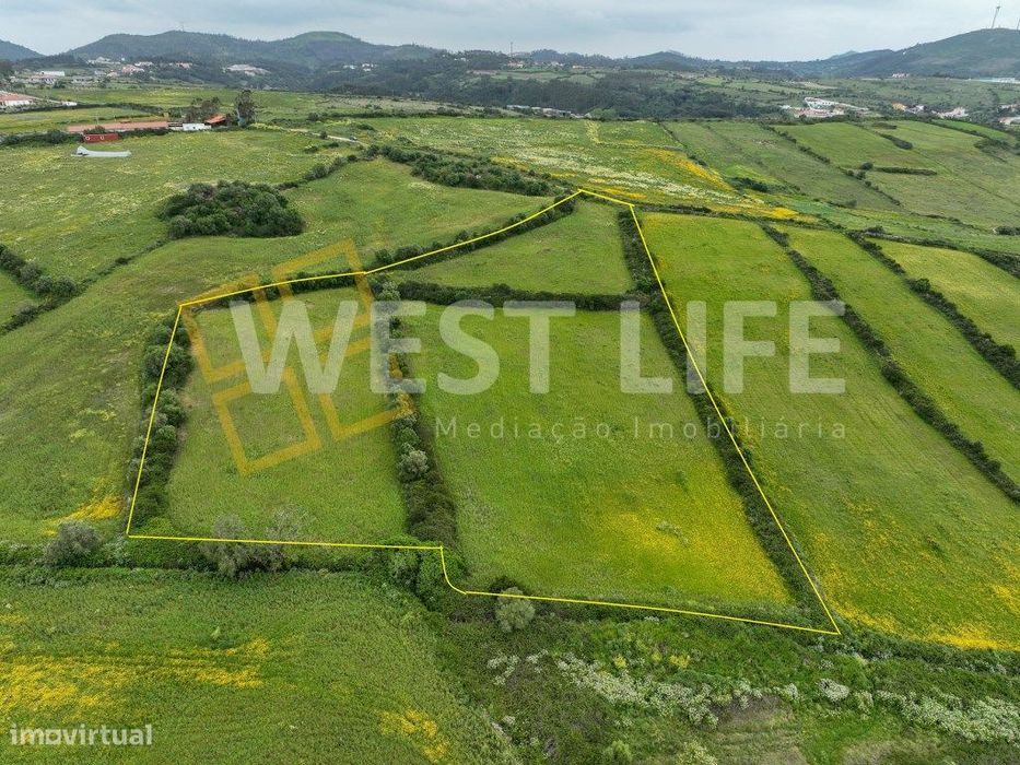 Terreno Rústico com 17000m2 - Agroflorestal e agrícola - Com curso ...