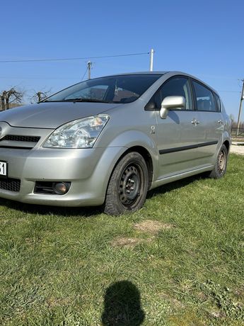 Toyota corolla verso 2.0