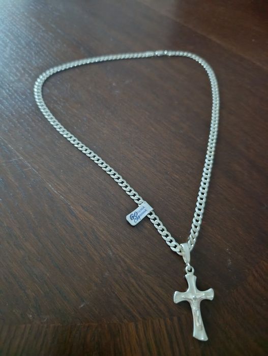 Łańcuszek 60cm z krzyżykiem