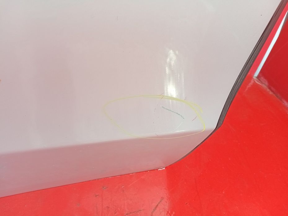 Двері праві зад BMW X5 F15 Дверка дверь двери БМВ Ф15 Колір: А89