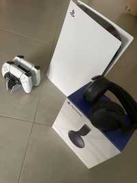Playstation 5 Digital + 2 Comando + Headset Pulse PS5 + Carregador PS5