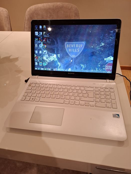 Sony vaio branco