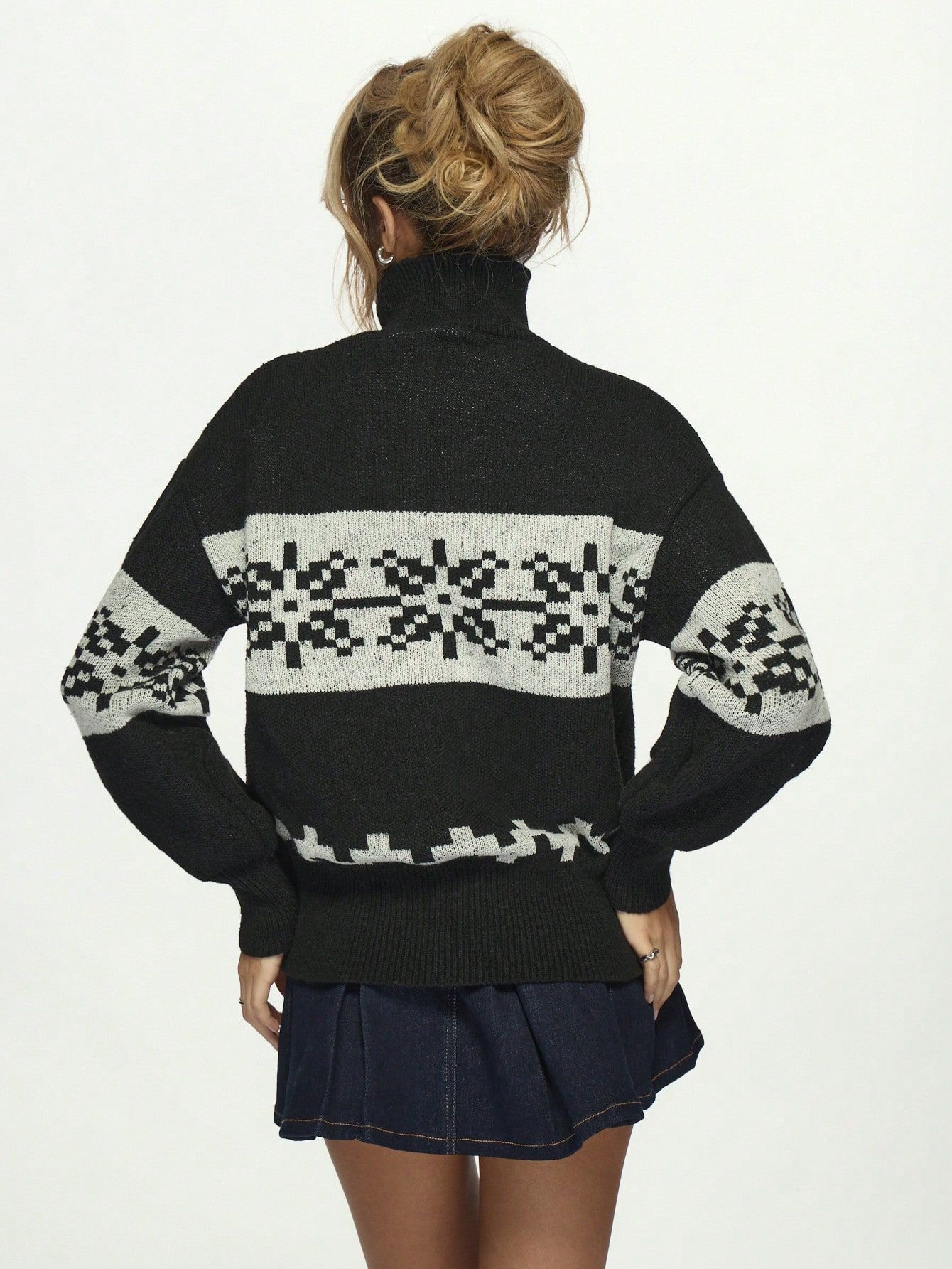 Sweterek Wełniany Oversize Z Golfem Czarno-Biały Casual Missguided S