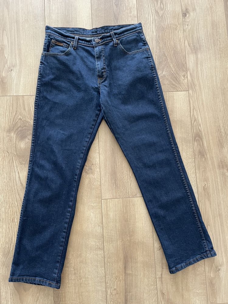 Чоловічі джинси wrangler W33 L30