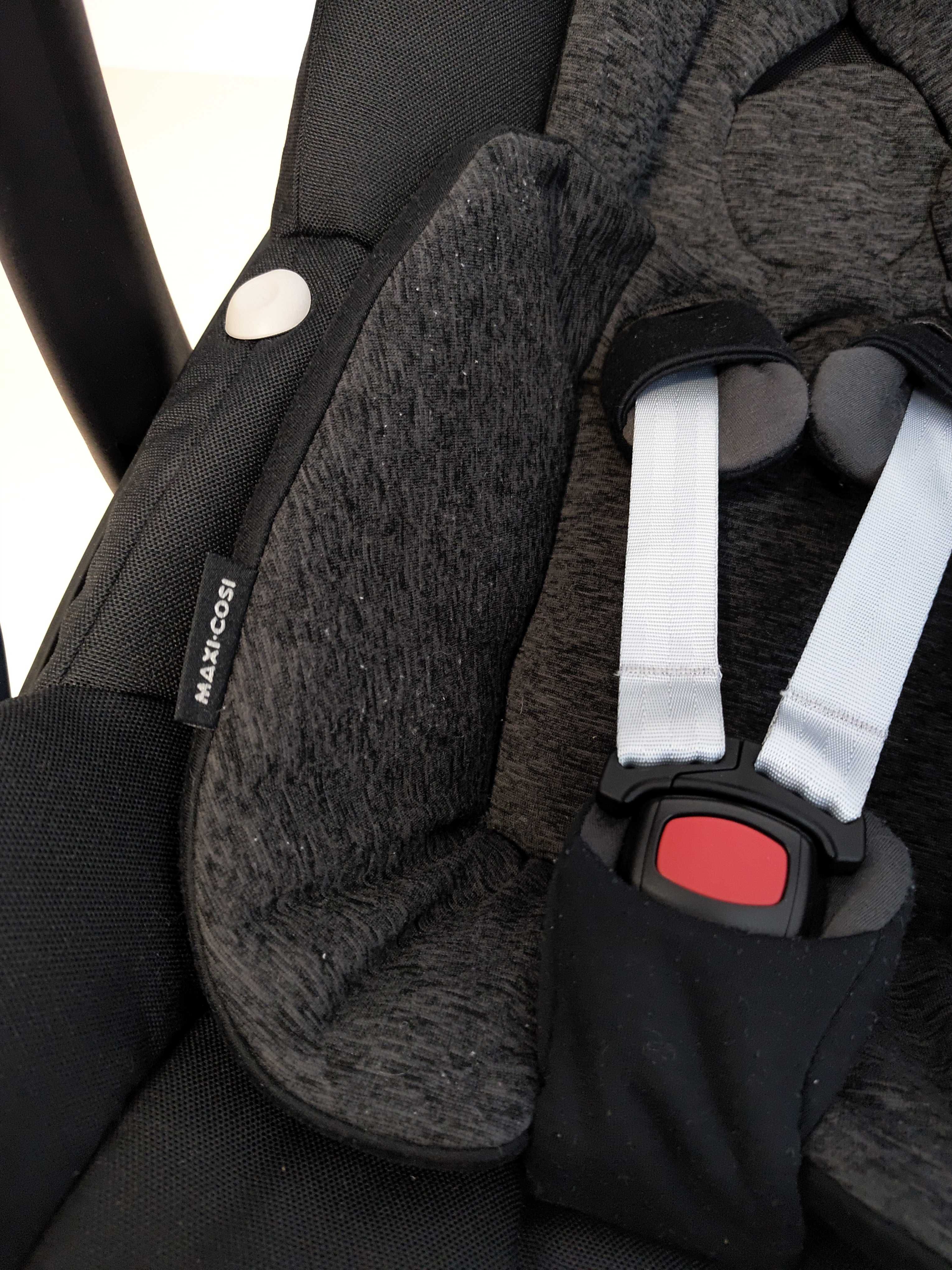 Maxi-Cosi Pebble Pro fotelik samochodowy(0 - 13 kg)Czarny (B33 )