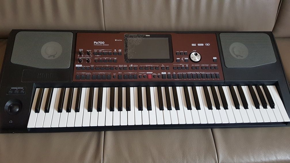 Korg pa700 z gwarancją