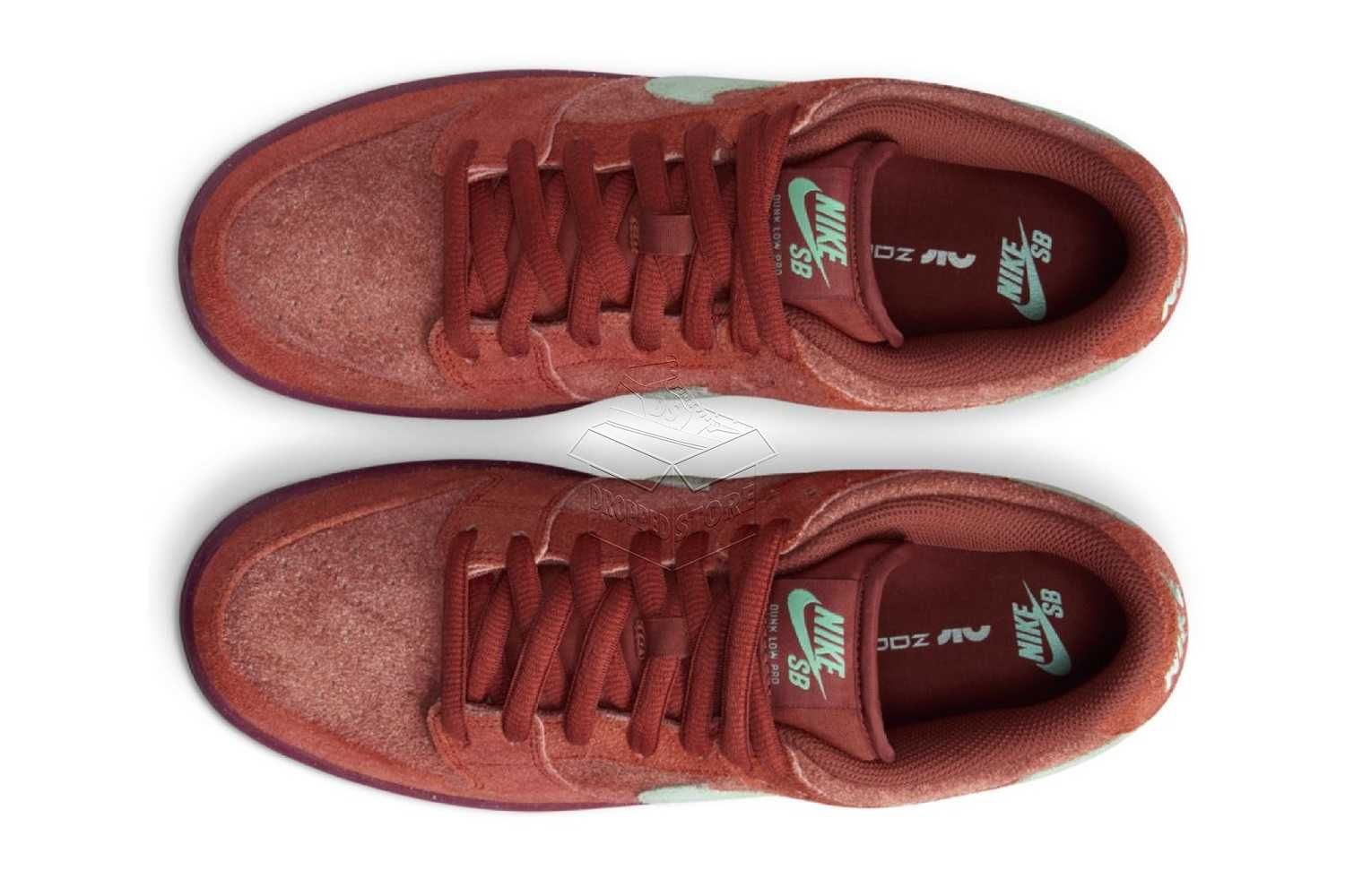 Nike SB DUNK Low Mystic Red and Rosewood / DV5429–601