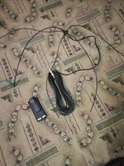 Павук для рації ,та акумуляторна батарея для рації моторола