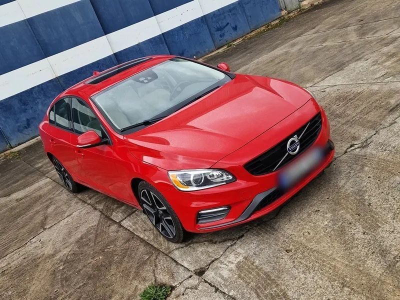 Volvo S60 Bogate Xenon R-Design Dynamic 2018