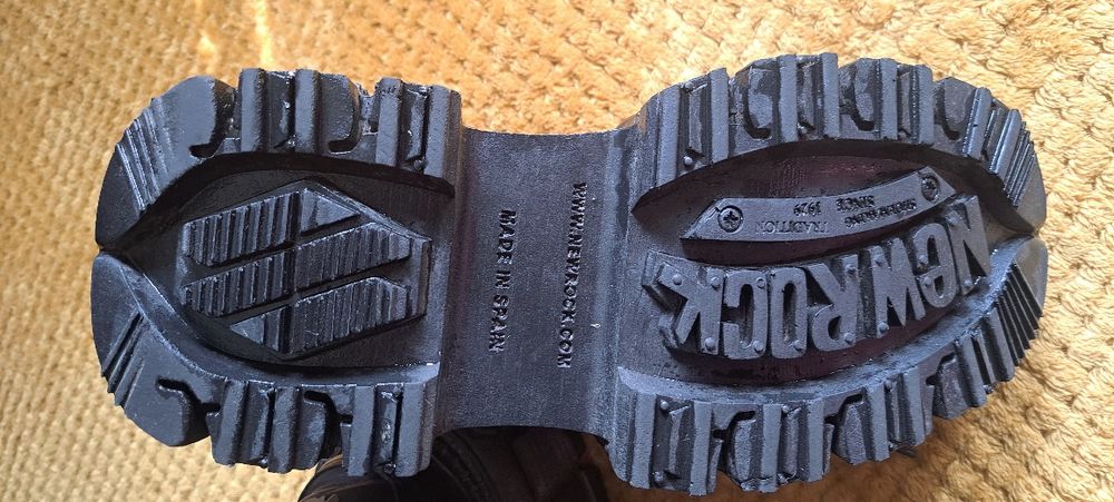 Sprzedam oryginalne buty marki NEW ROCK