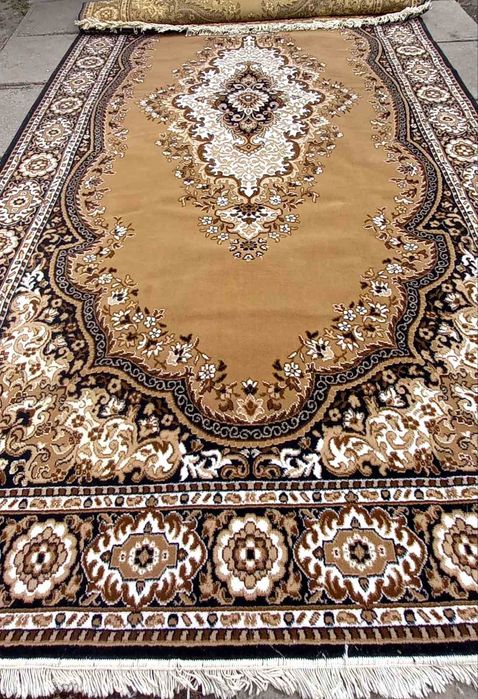 Продам палас 2,5х4,5м