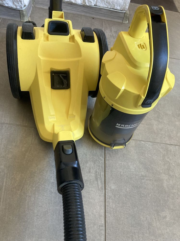 Odkurzacz bezworkowy Karcher VC3