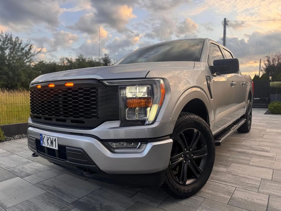 Ford F150 FORD f-150 4X4 sport polecam