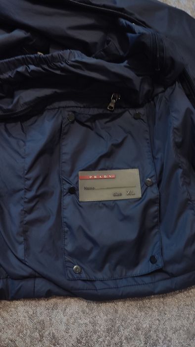 Пуховик Prada Re-Nylon.
