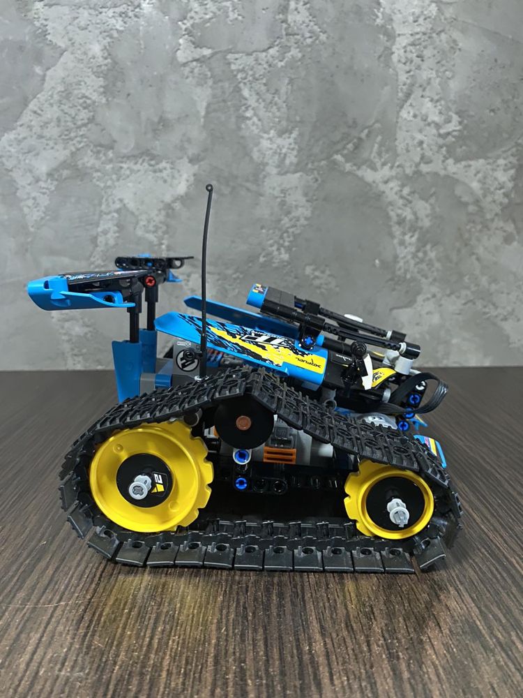 Конструктор 2 в 1 Lego Technic Скоростной вездеход с ДУ