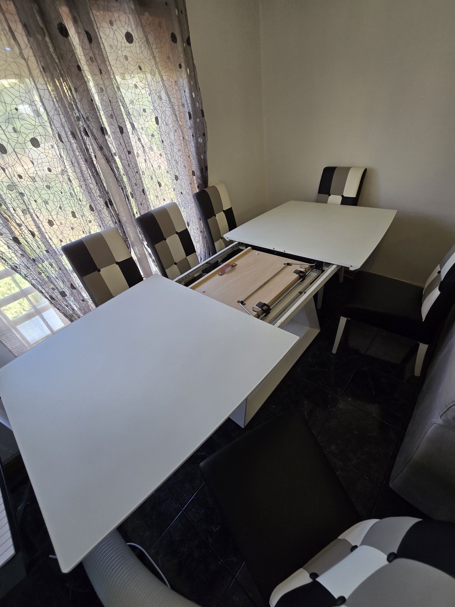 Conjunto De Mesa De Jantar Com 6 Cadeiras de Pele Sintética