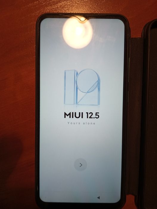 Продам смартфон Xiaomi redmi 9A