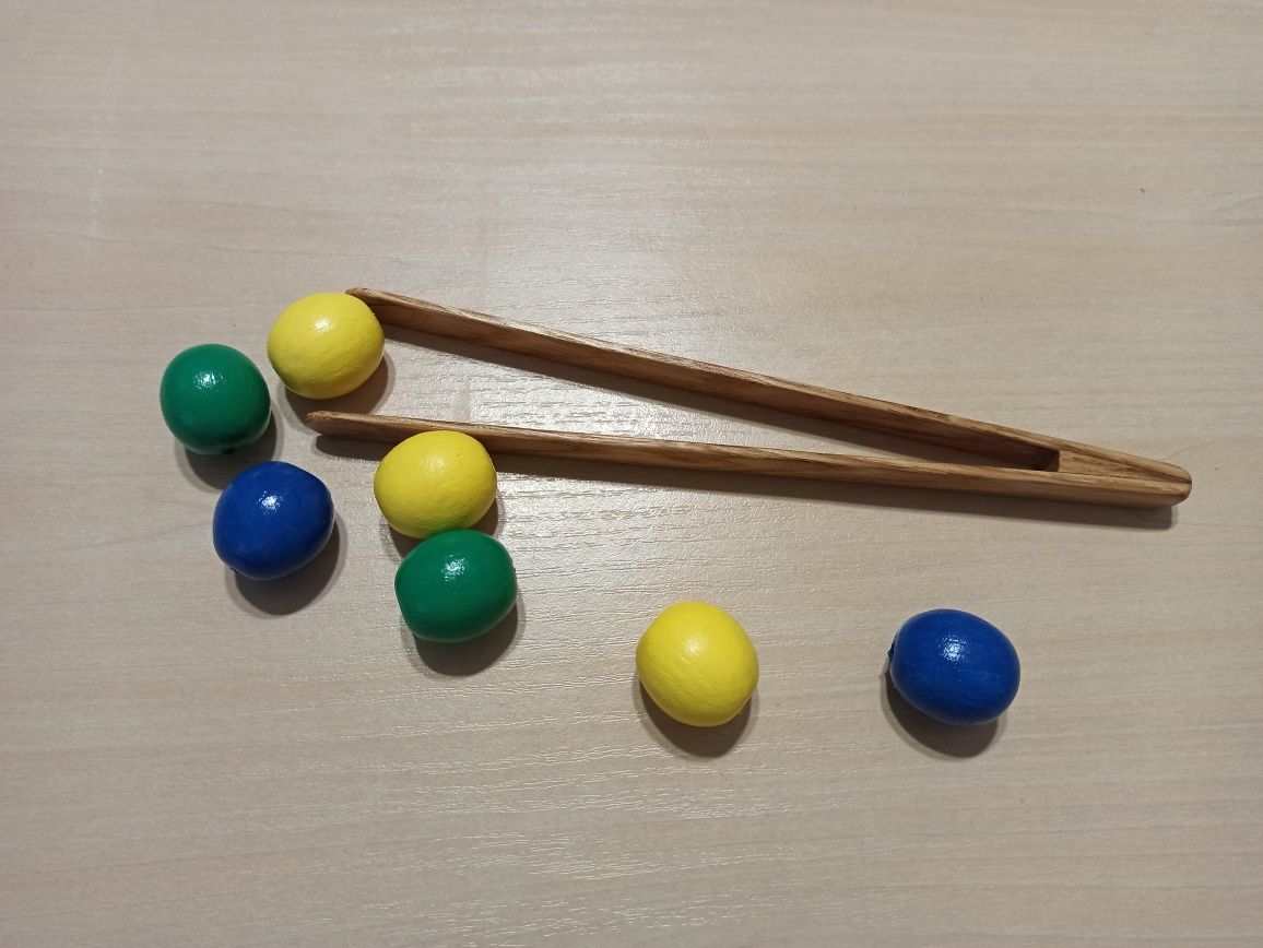 Развивающая игрушка "Цветные шарики"