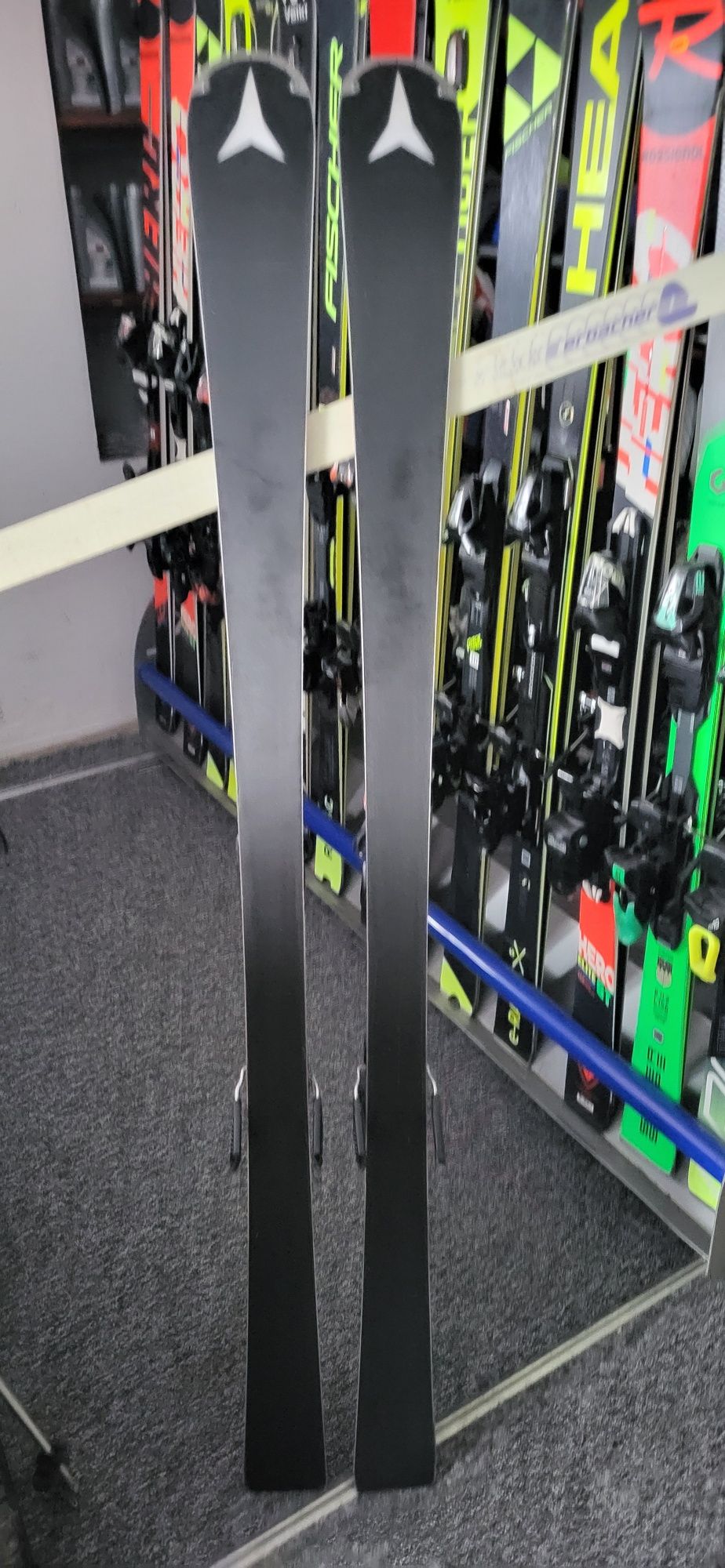 Narty FISHER Atomic Rossignol