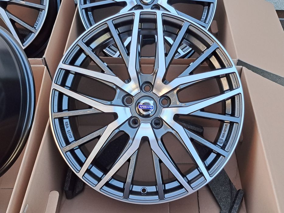 Alufelgi VOLVO 19' 5x108 S40 S60 V60 V70 V90 XC60 XC90 XC70 CNC AEZ