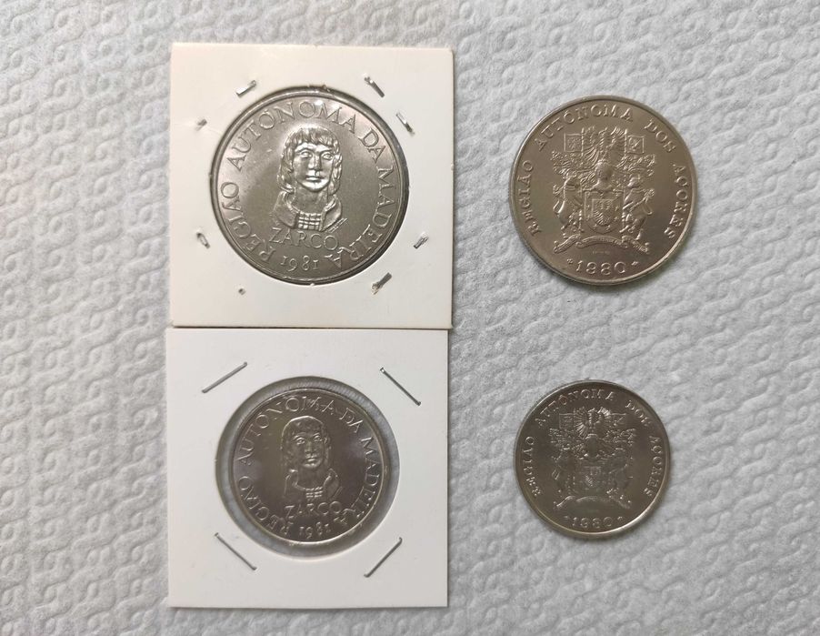 Conjunto de 4 Moedas Açores e Madeira 25$ + 100$