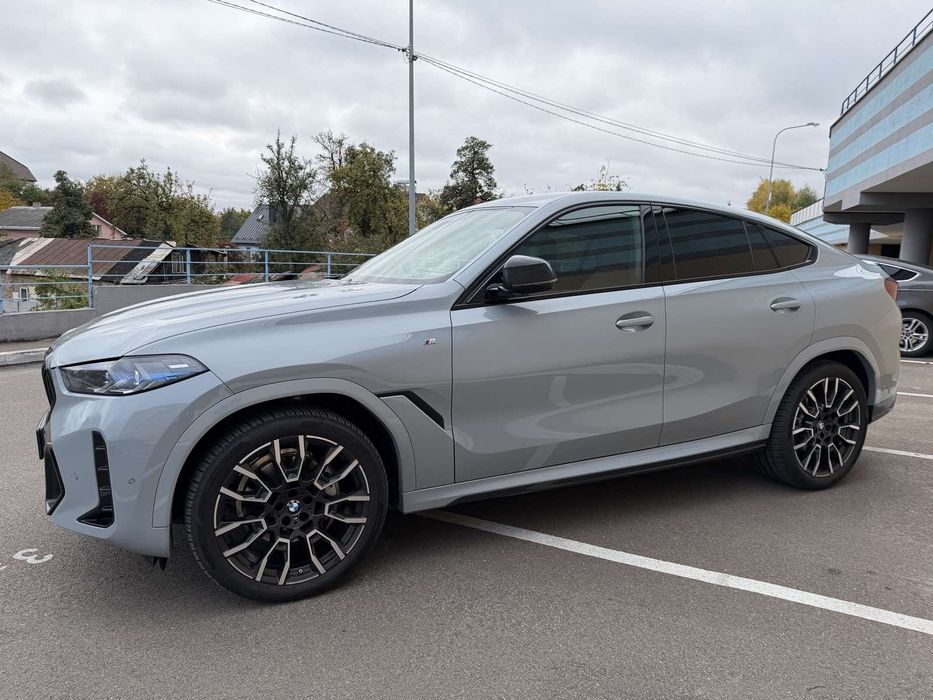 Продам BMW X6 40i M Sport, 2023, в рассрочку