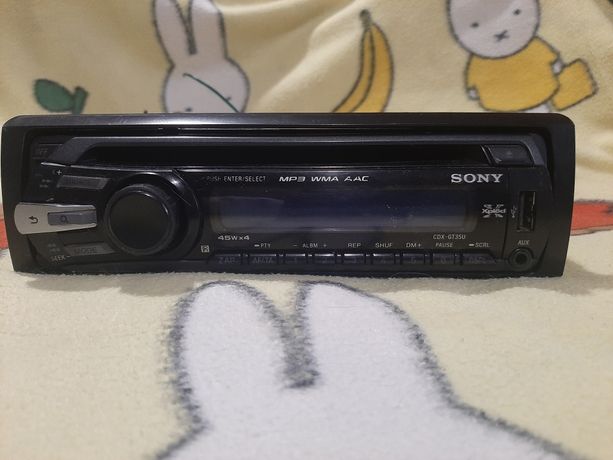 SONY модель: CDX-GT35U