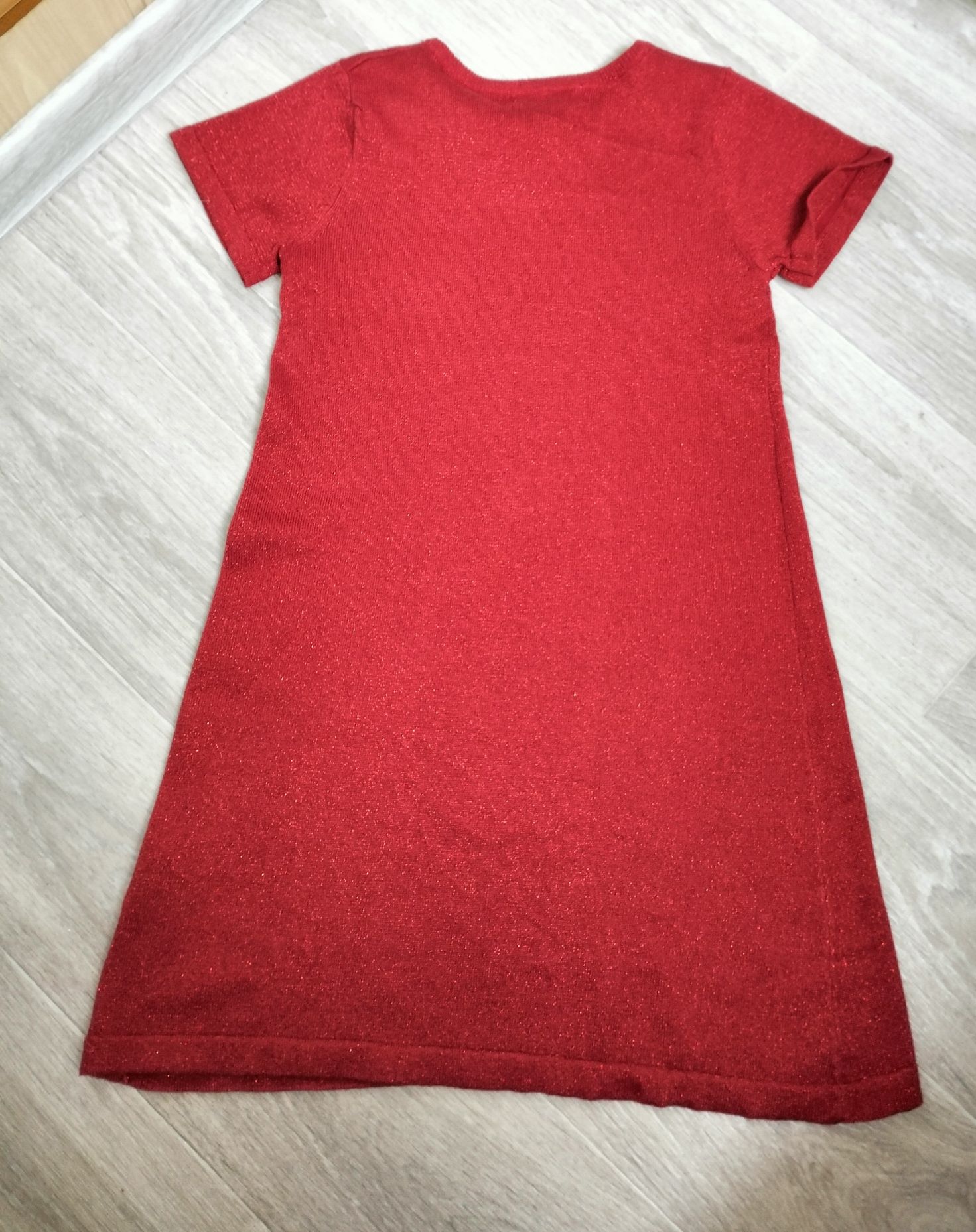 красное платье трикотаж новогоднее 134-140 рост