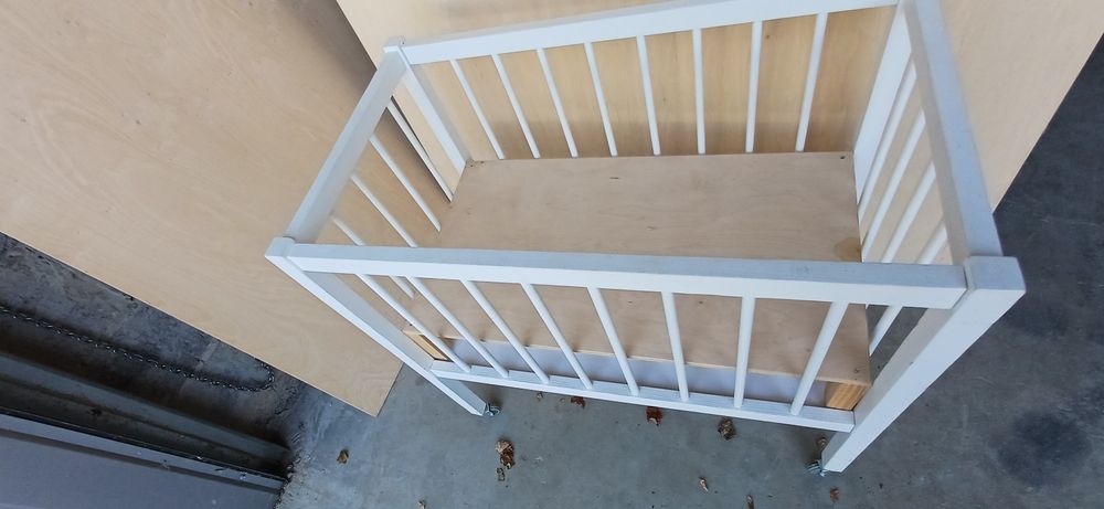 Łóżeczko dziecięce jeżdżące