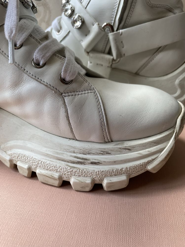 Ботинки, сапоги кроссовки Miu Miu