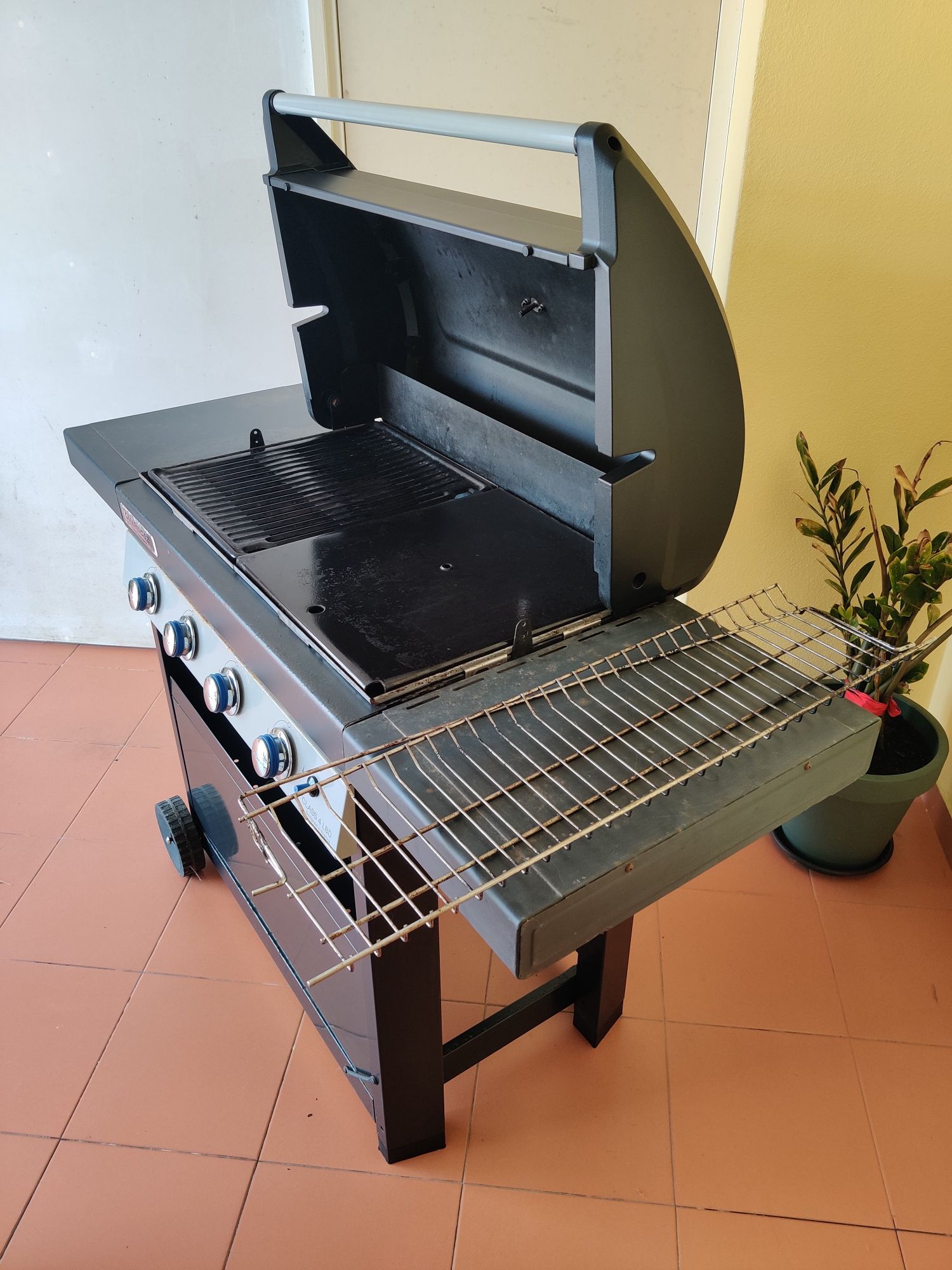 Grelhador barbecue Campingaz a gás