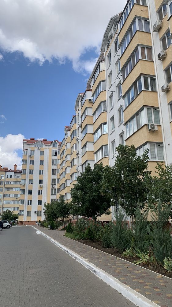 Квартира однокімнатна ЖК Маріїнський / Однокомнатная квартира