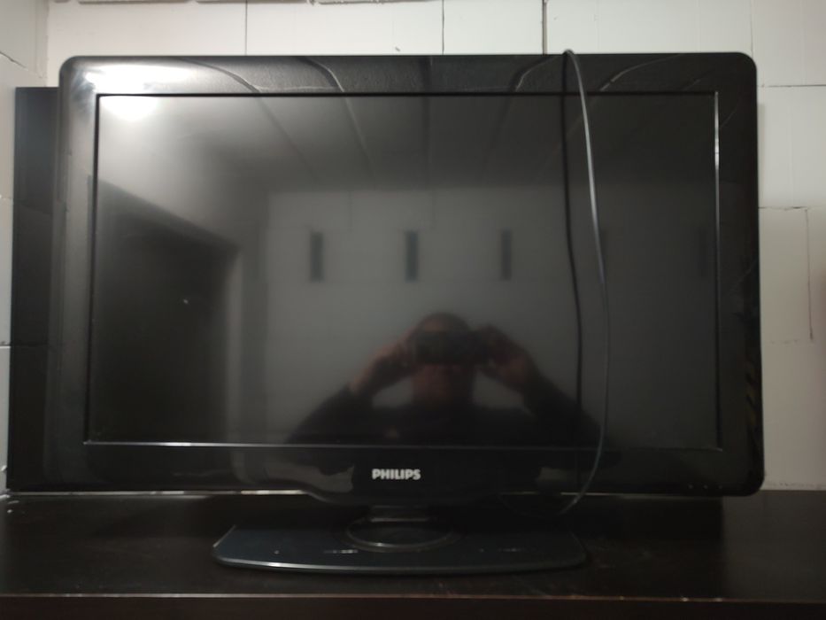 Telewizor 32 " cale philips stan bdb