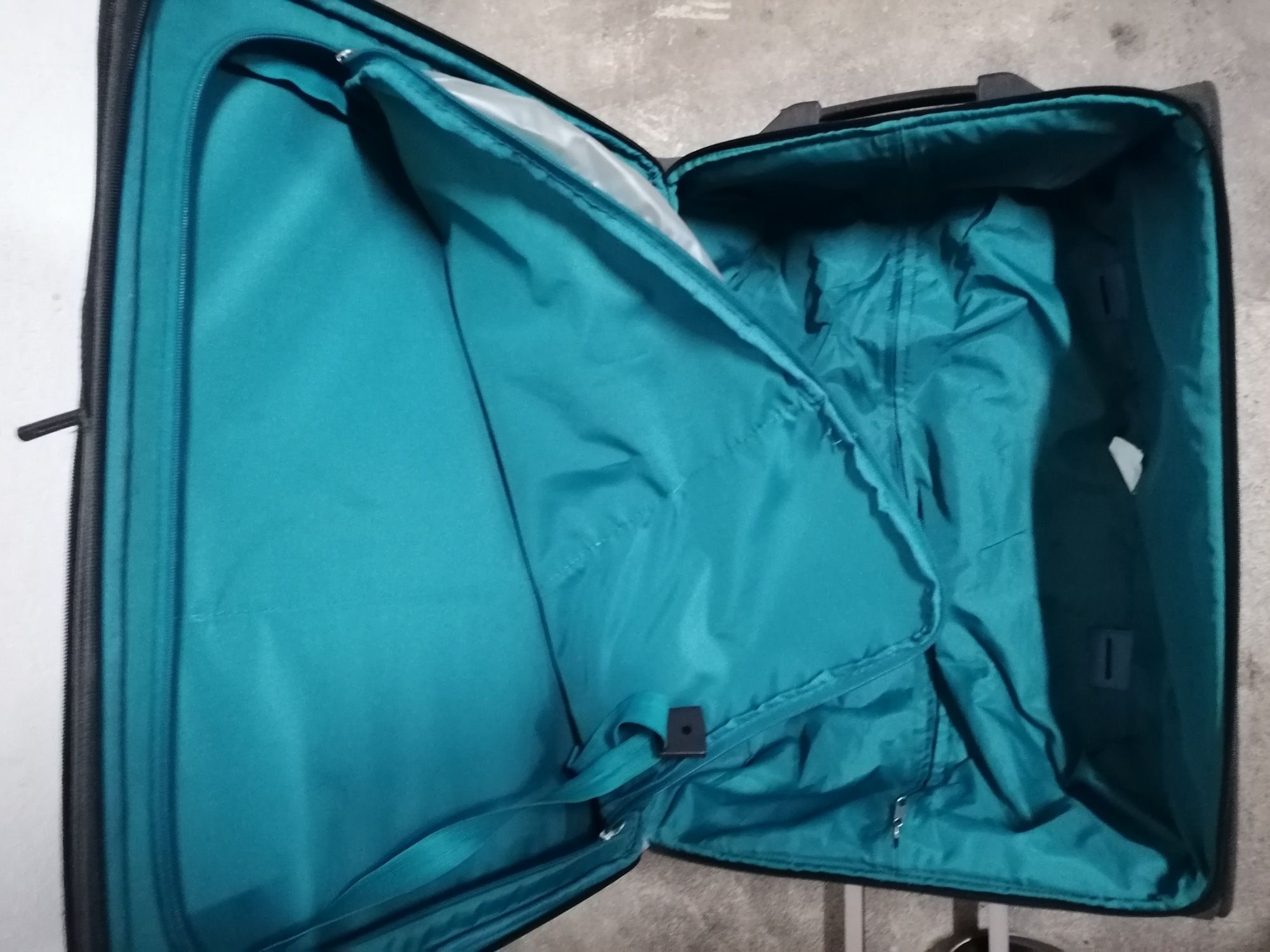 Mala de viagem com rodinhas