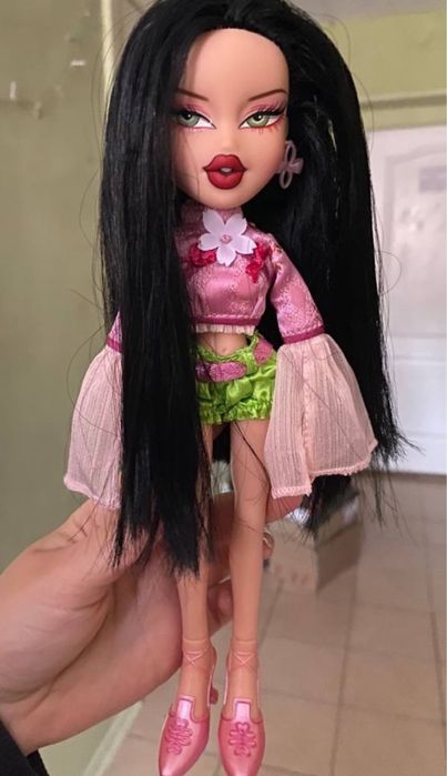 Джейд братц лялька