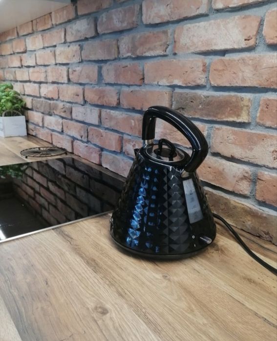 Czajnik elektryczny bezprzewodowy loft designerski czarny na prezent