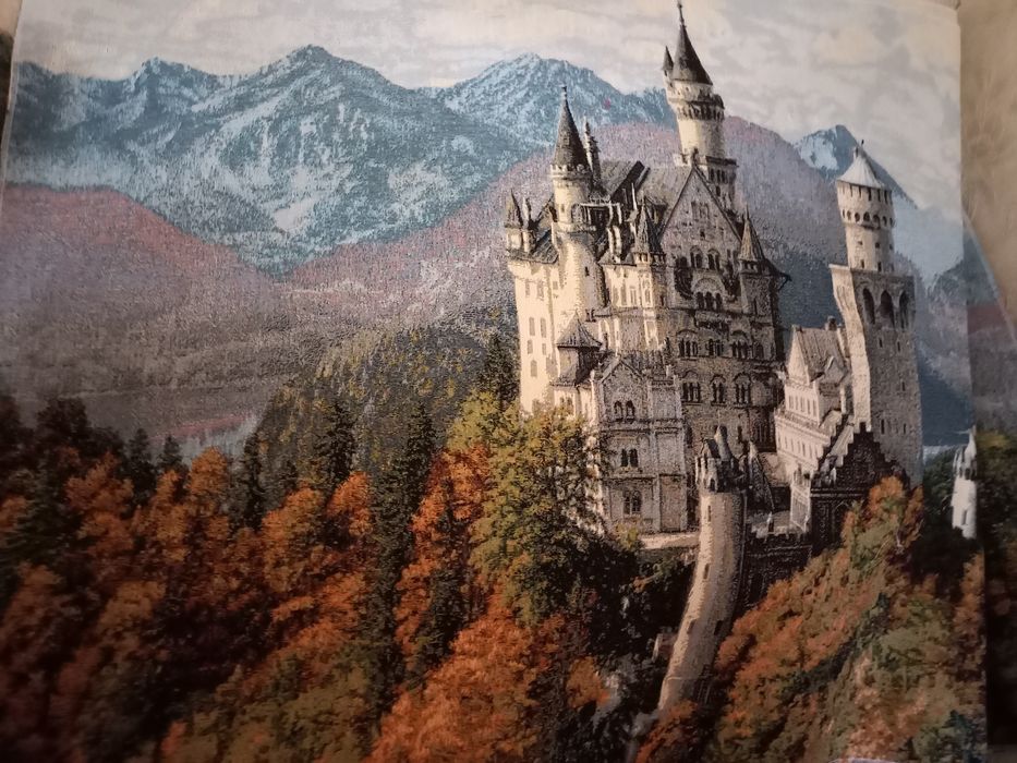 Гобелены (картины) тканые