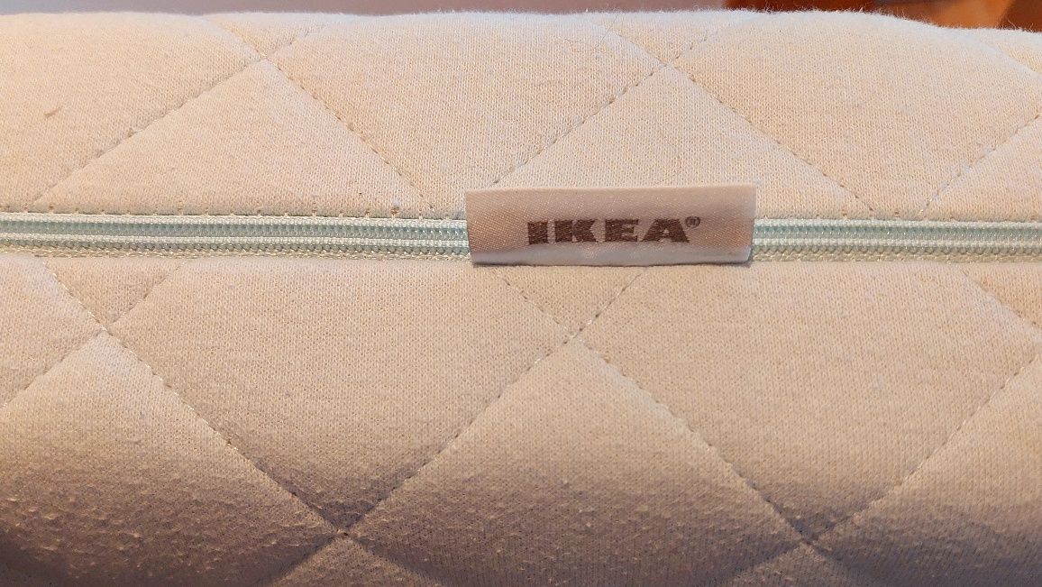 Materac Ikea Vyssa na łóżko dziecięce rozsuwane